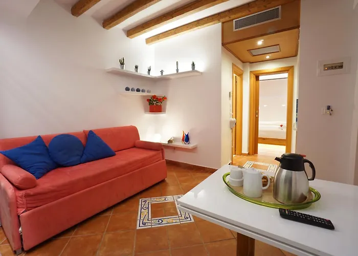 Felix & Lucia Simona 酒店 3*