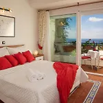 Felix Residence&lucia Simona Mousata