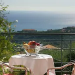 فندق Felix & Lucia Simona
